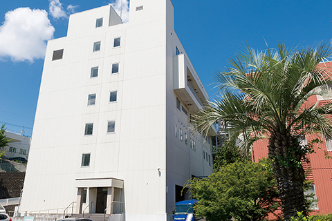 Graduate School Building