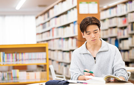 図書館で復習