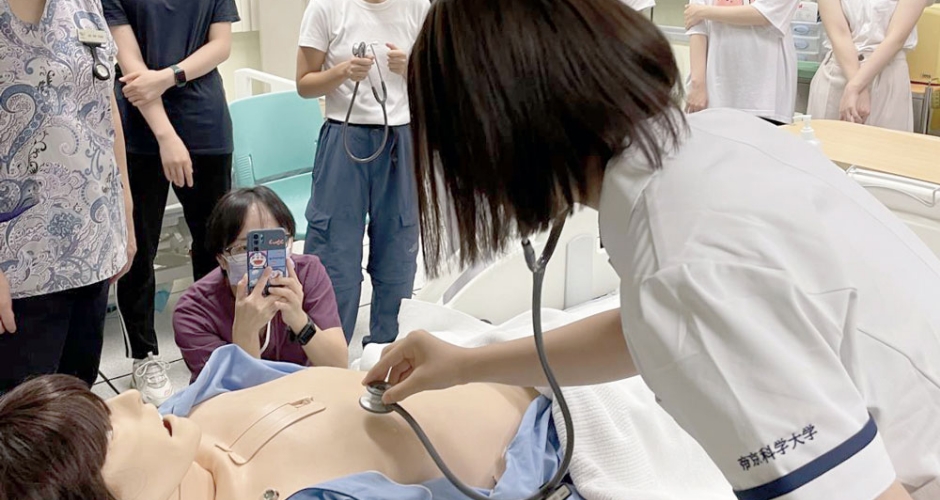 [写真] 国際交流センターの取り組み