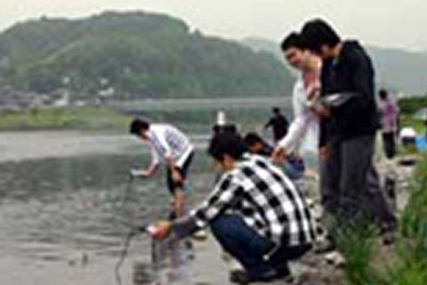 相模川流域の水質測定と試料の採取（中流編）