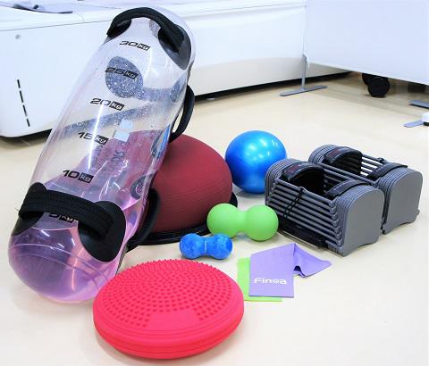 各種トレーニング機器