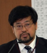 一色　哲