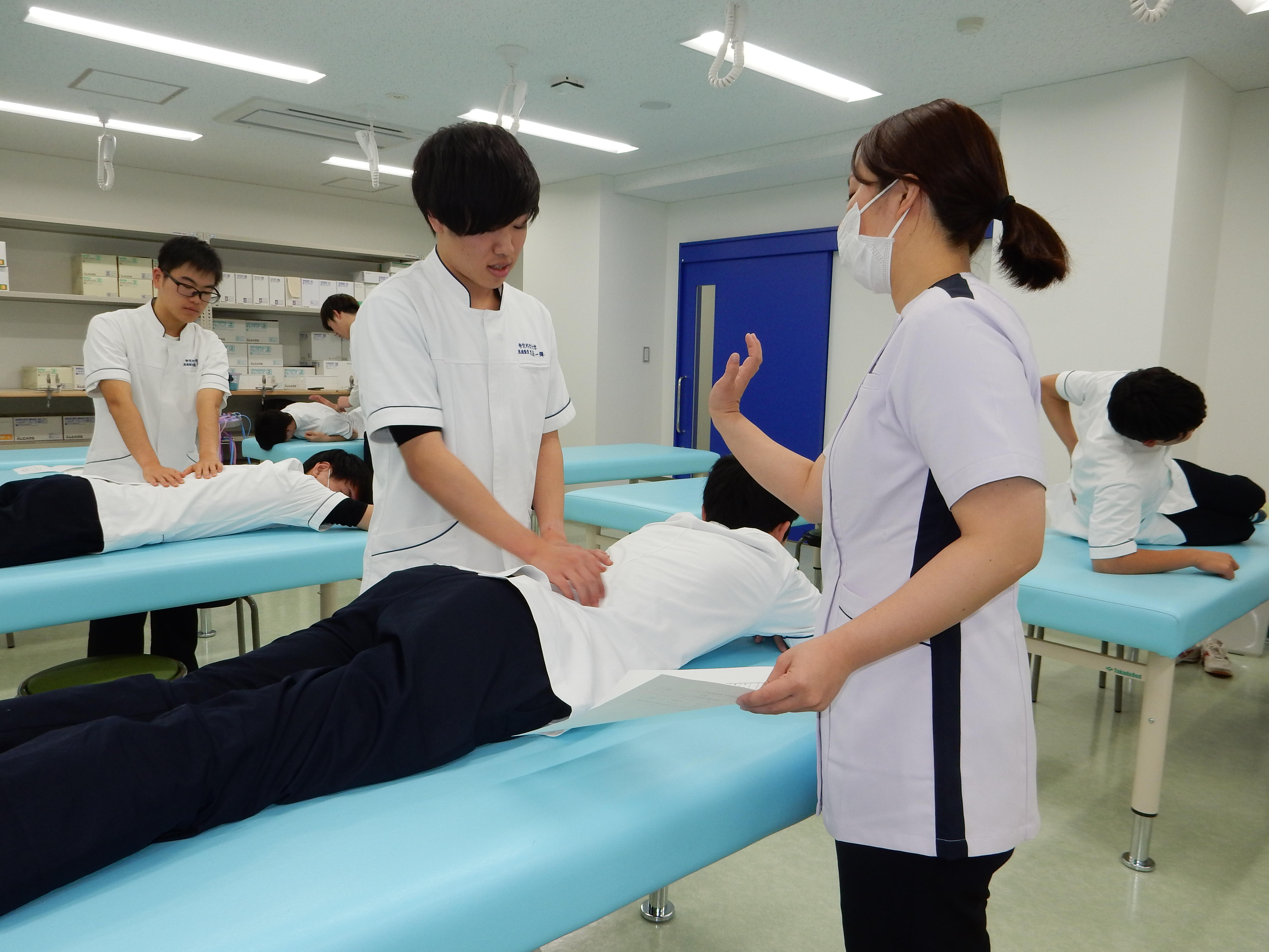 基礎整復技術実習Ⅲ