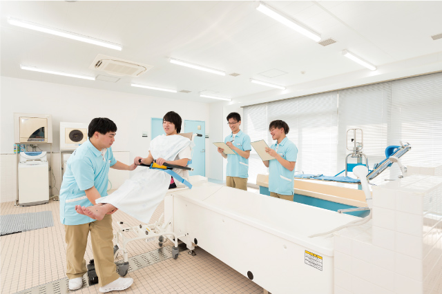入浴実習室