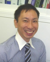 芹田　透