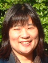 新野　由子